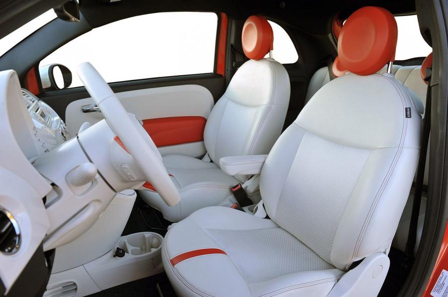  Fiat 500e 2013 года  (фото 28 из 141)